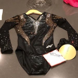 Brand New w/tags axs alpha factor gymnastics leo